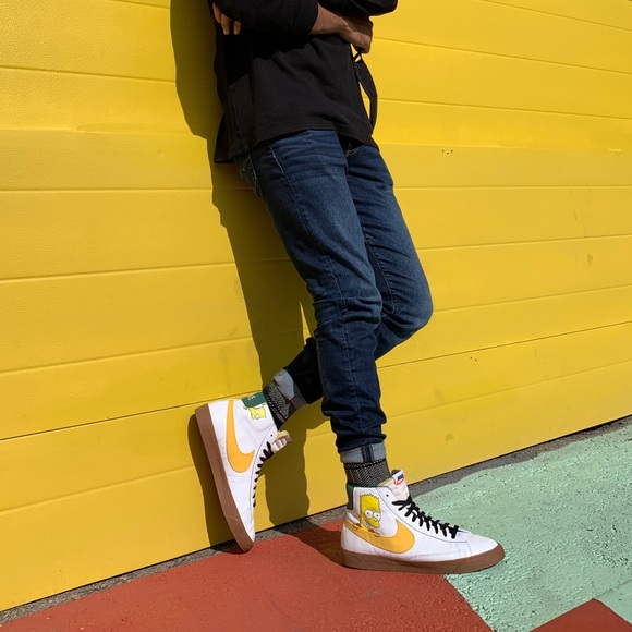 CUSTOM SHOES👟PRICES VARY - Picture 5 of 6